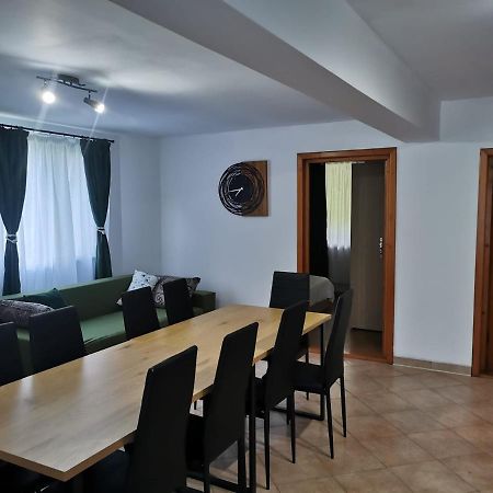 Casa Noastra Hotel Orsova Ngoại thất bức ảnh